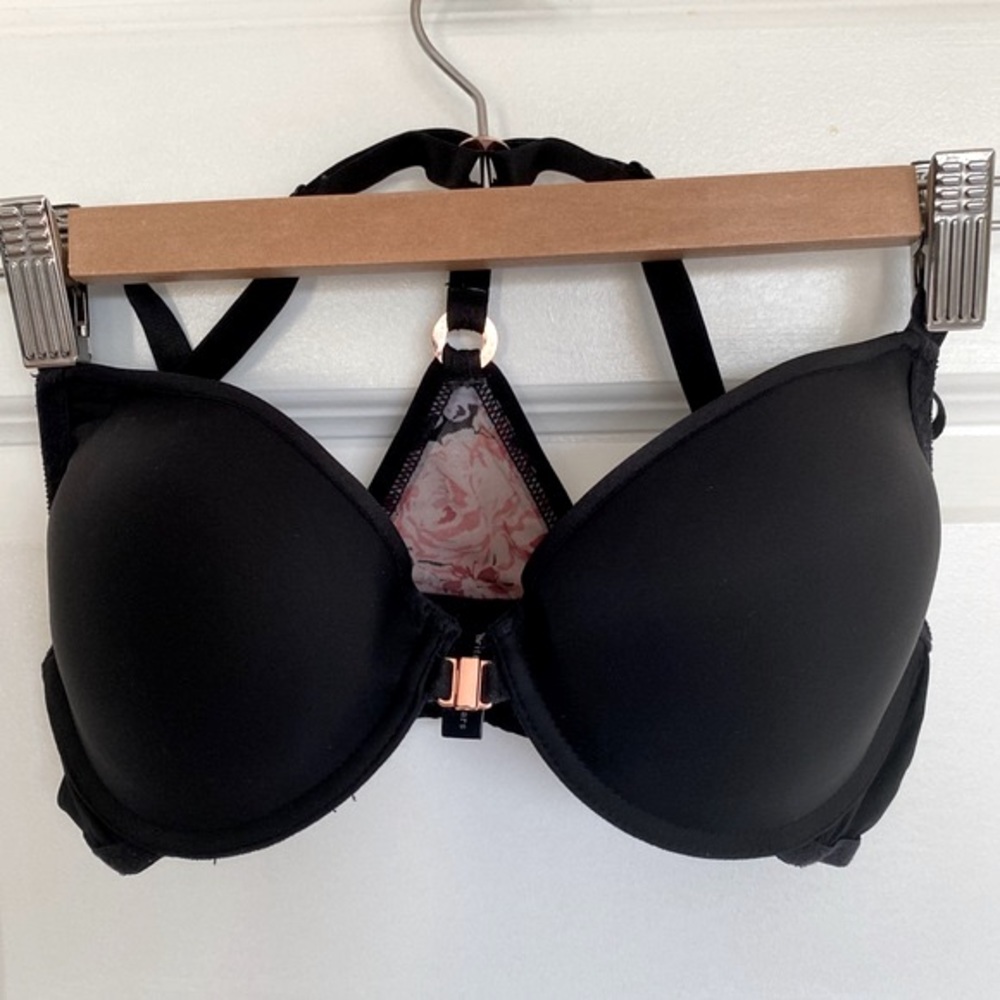 Britney Spears padded racer back bra.
